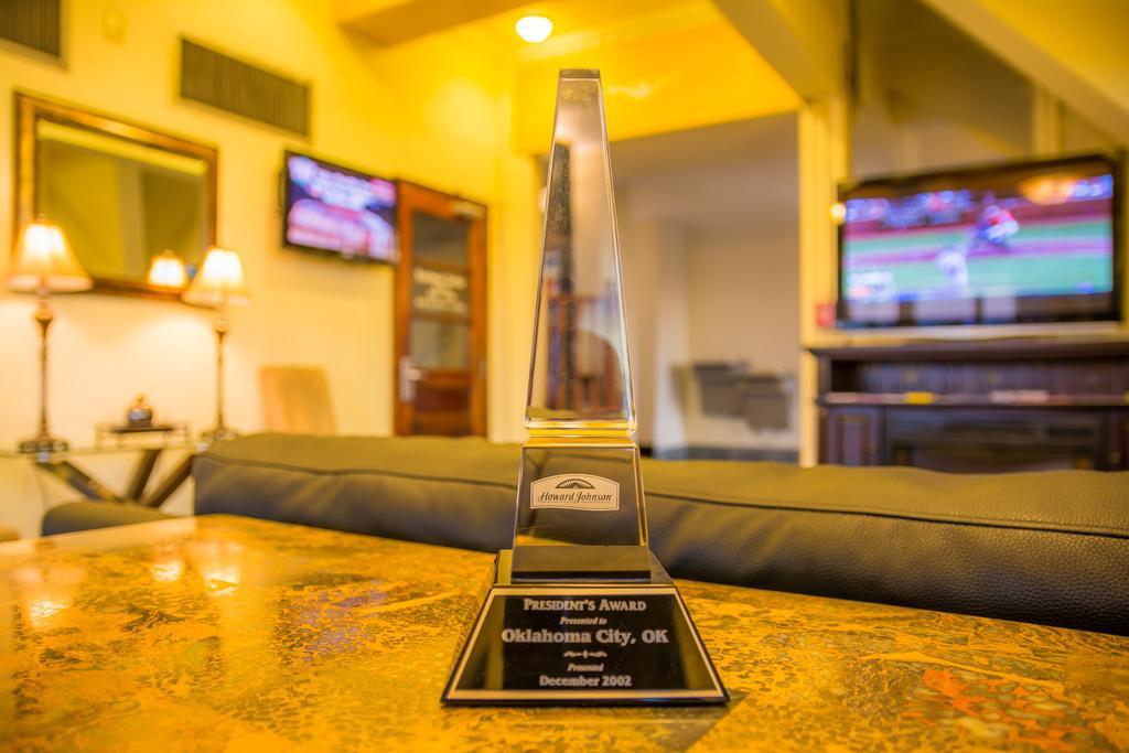 Howard Johnson By Wyndham Oklahoma City Okc Airport, Fairgrounds, I40 Eksteriør bilde