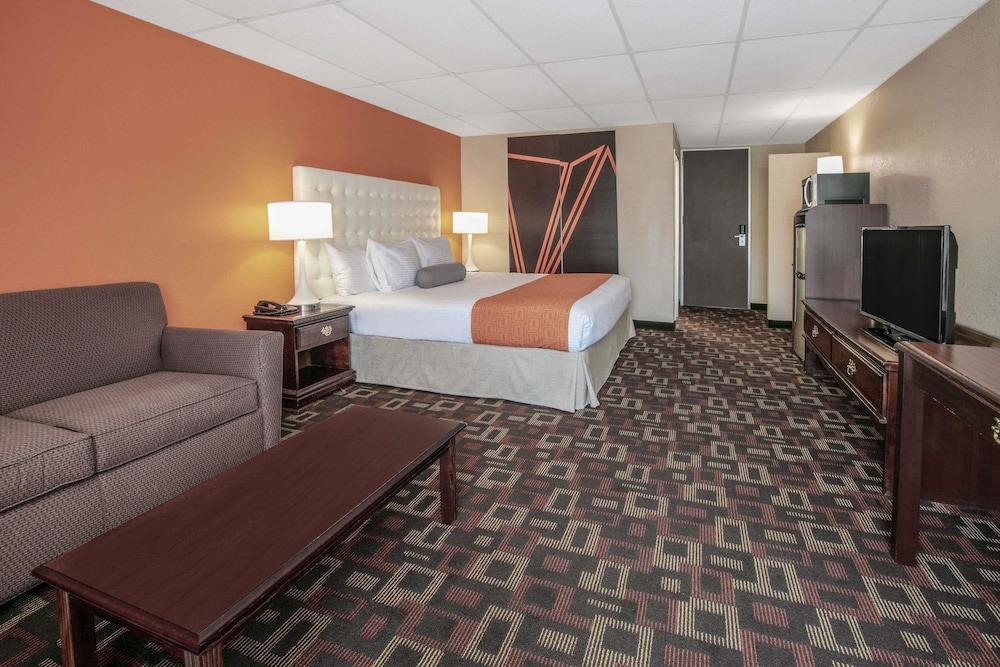 Howard Johnson By Wyndham Oklahoma City Okc Airport, Fairgrounds, I40 Eksteriør bilde